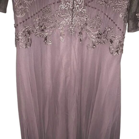 Elegant Gray Lace Half-Sleeve High-Low Evening Dress Size 10 - Picture 7 of 13